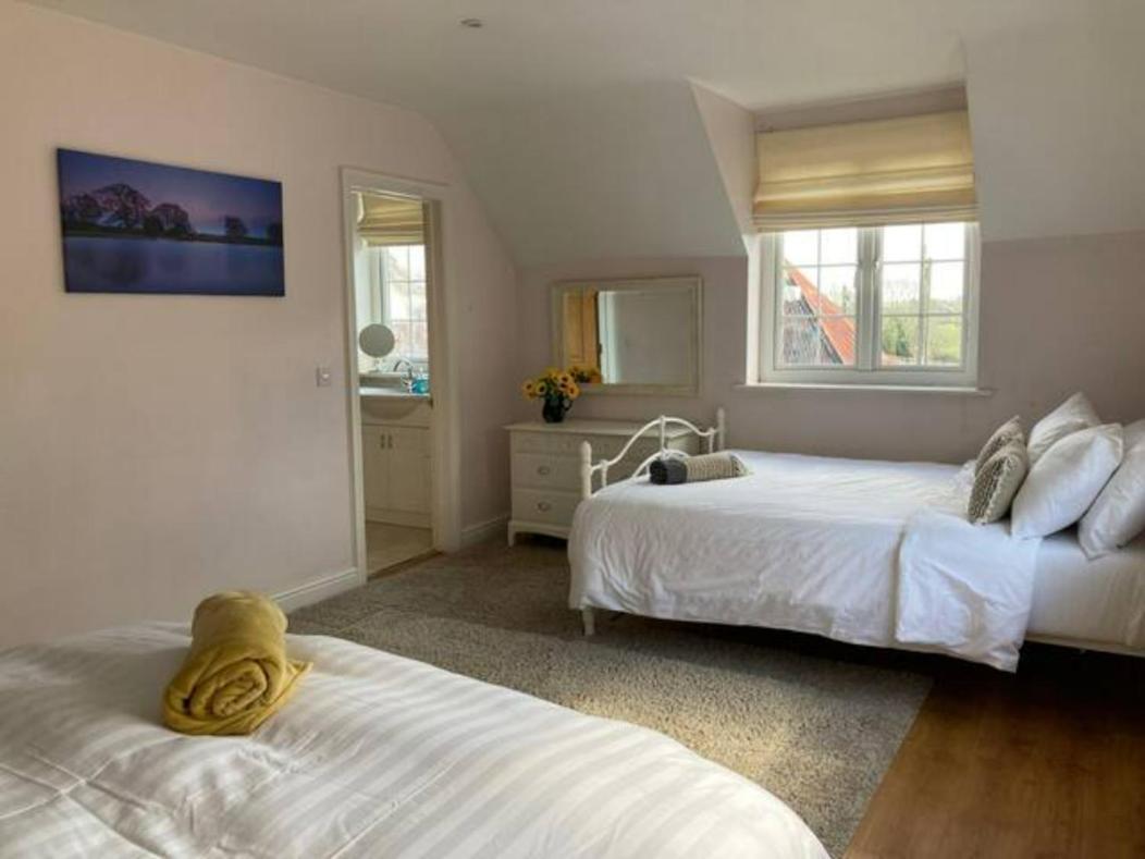 Langford Farmhouse - New Forest National Park Luxury 4Bd, Hot Tub, Cinema, 10 Acres Bartley Eksteriør billede